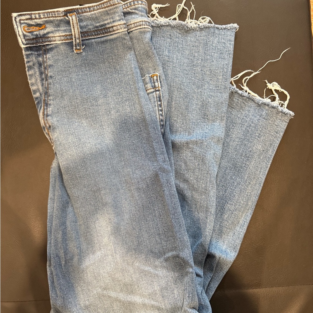 Light Zara Denim - Picture 2 of 2